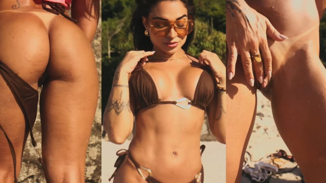 The hottest women in Brazil on the beach